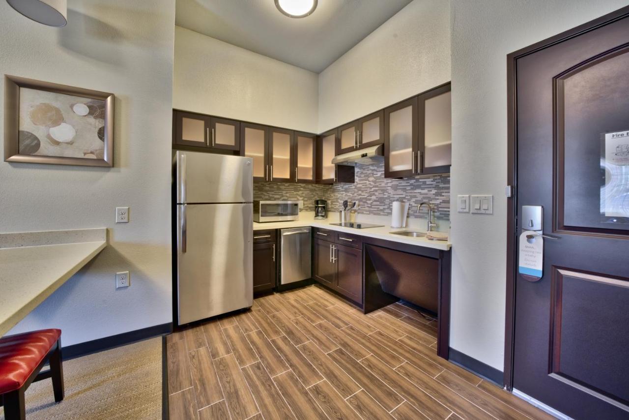 Staybridge Suites Lubbock South By Ihg Oda fotoğraf